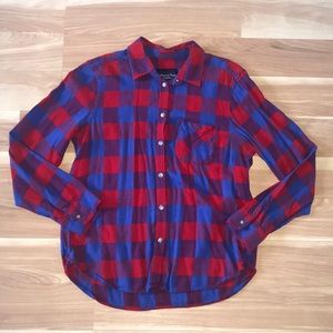 American Eagle Plaid Button Up